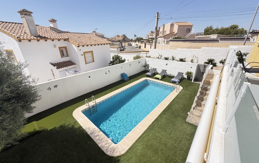 Venta - Villa - Villamartin