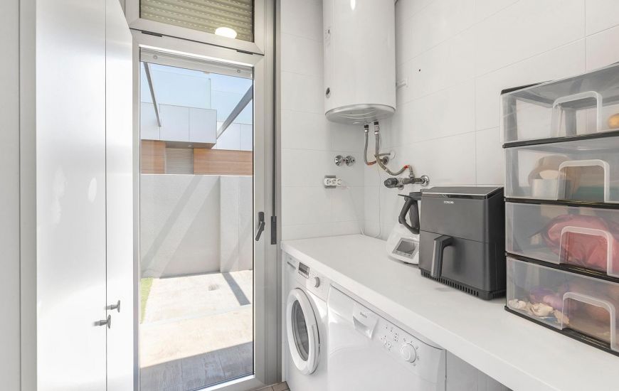 Sale - Villa - Pilar de la Horadada