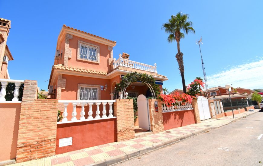 Sale - Villa - Orihuela Costa
