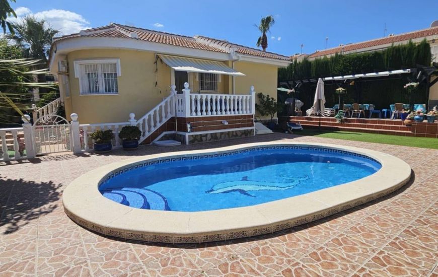 Sale - Villa - Ciudad Quesada