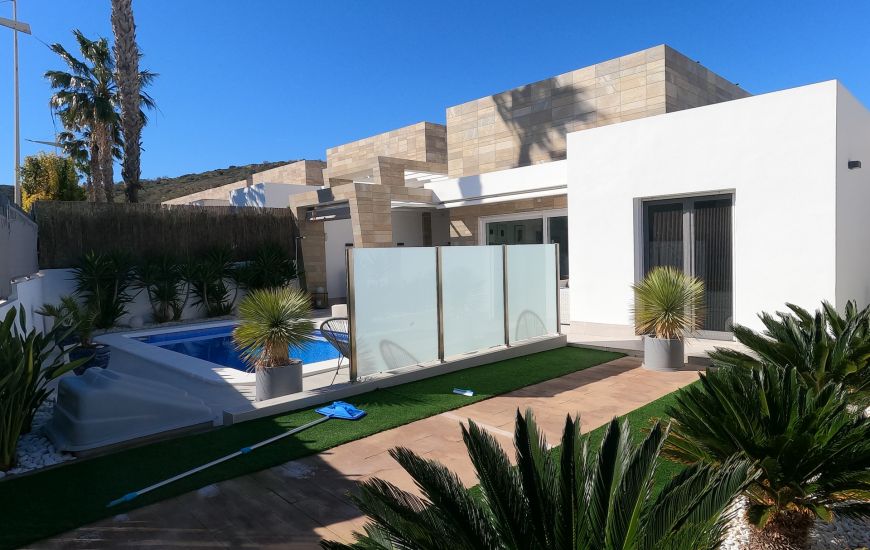 Sale - Villa - Algorfa