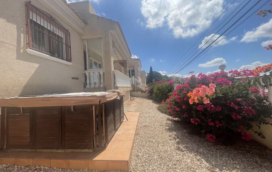 Sale - Villa - Algorfa