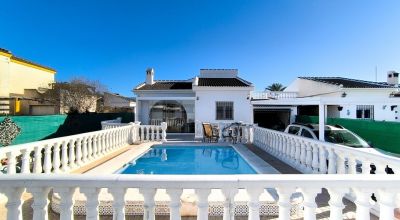 Villa - Sale - Torrevieja - Torrevieja