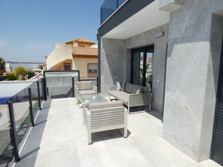 Sale - Villa - Ciudad Quesada