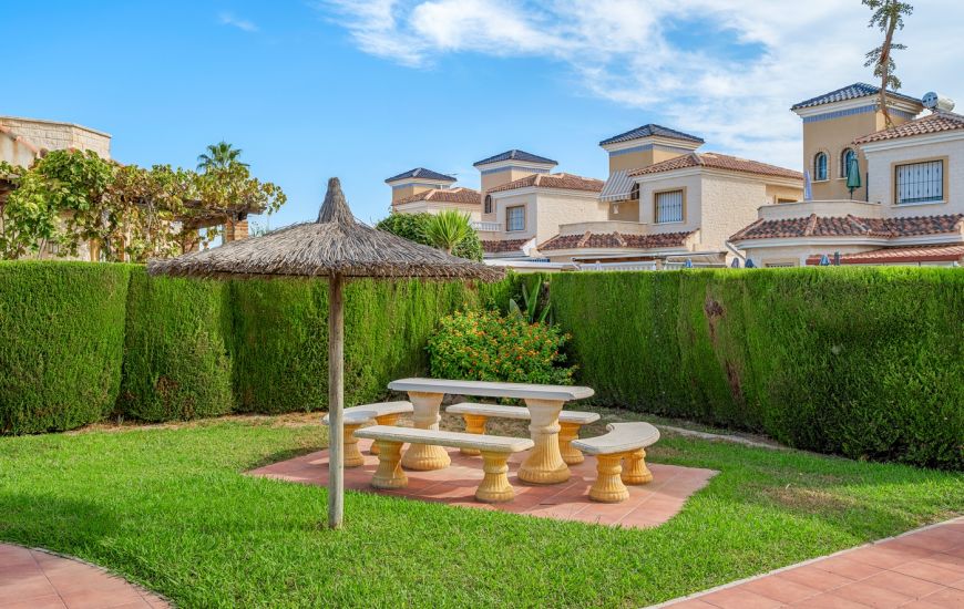 Venta - Villa - Guardamar del Segura