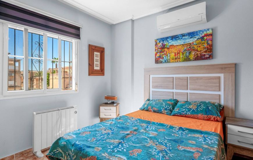 Venta - Villa - Algorfa