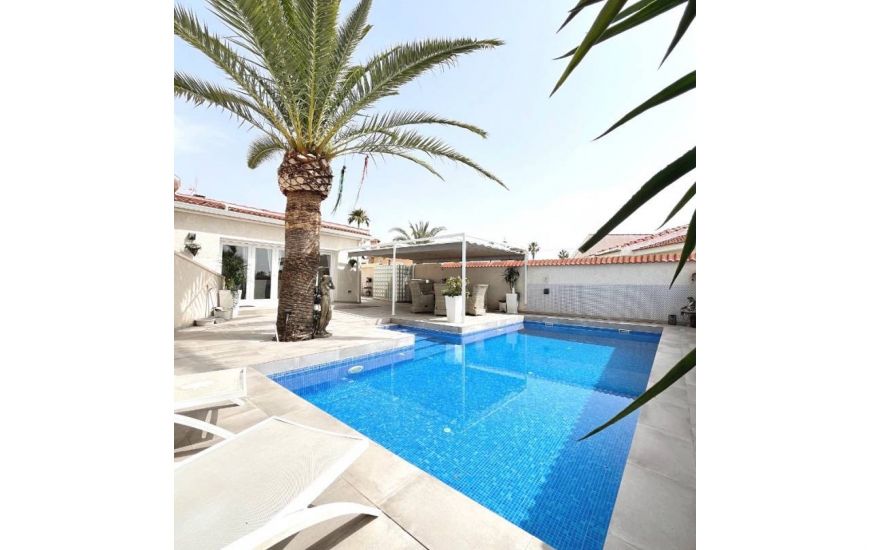 Sale - Villa - Ciudad Quesada