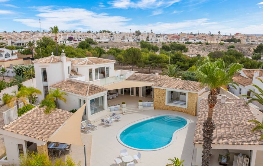 Sale - Villa - Ciudad Quesada