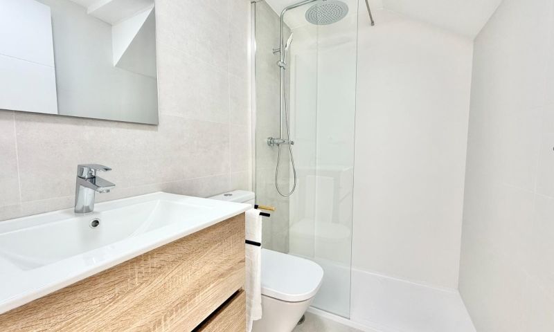 Sale - Apartments - Cox