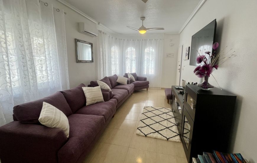Venta - Villa - Algorfa