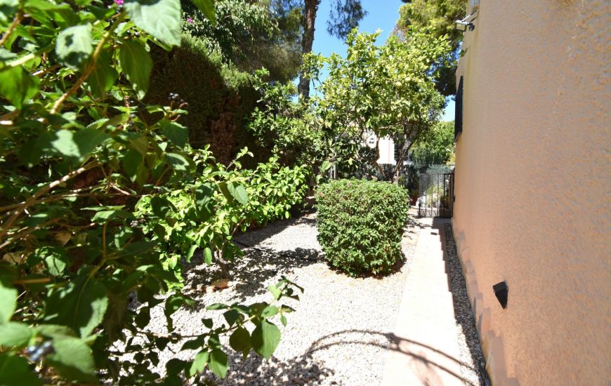 Sale - Villa - Orihuela Costa