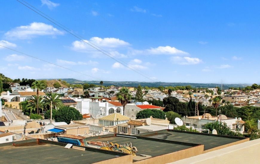 Sale - Villa - Villamartin