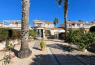 Sale - Villa - Villamartin