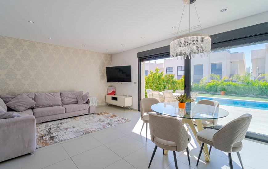 Sale - Villa - Ciudad Quesada