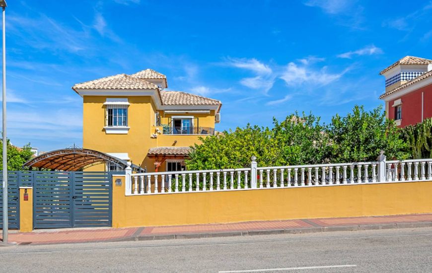 Venta - Villa - Algorfa