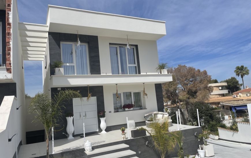 Venta - Villa - Los Balcones