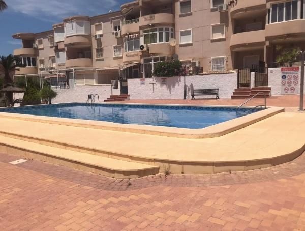 Sale - Villa - Mil Palmerales - Mil Palmeras