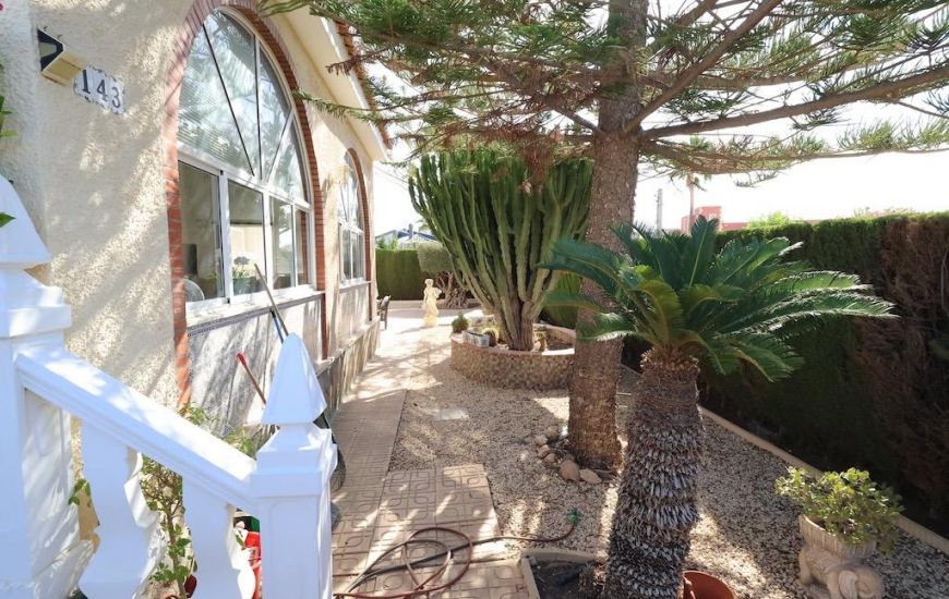Venta - Villa - Torrevieja