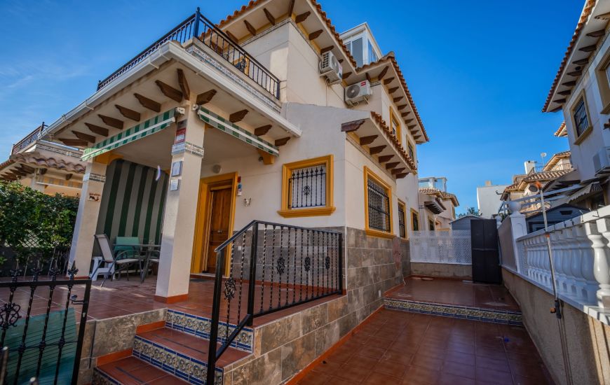 Sale - Semi Detached - La Zenia