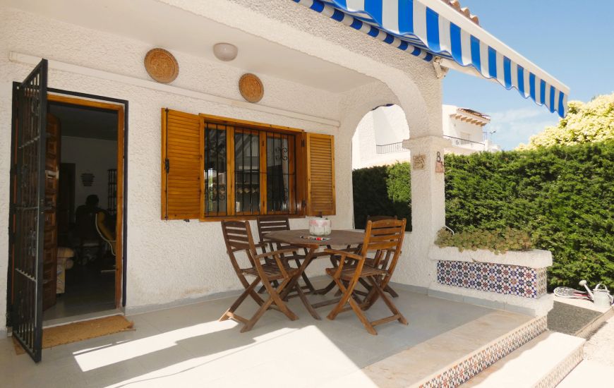 Venta - Villa - La Zenia