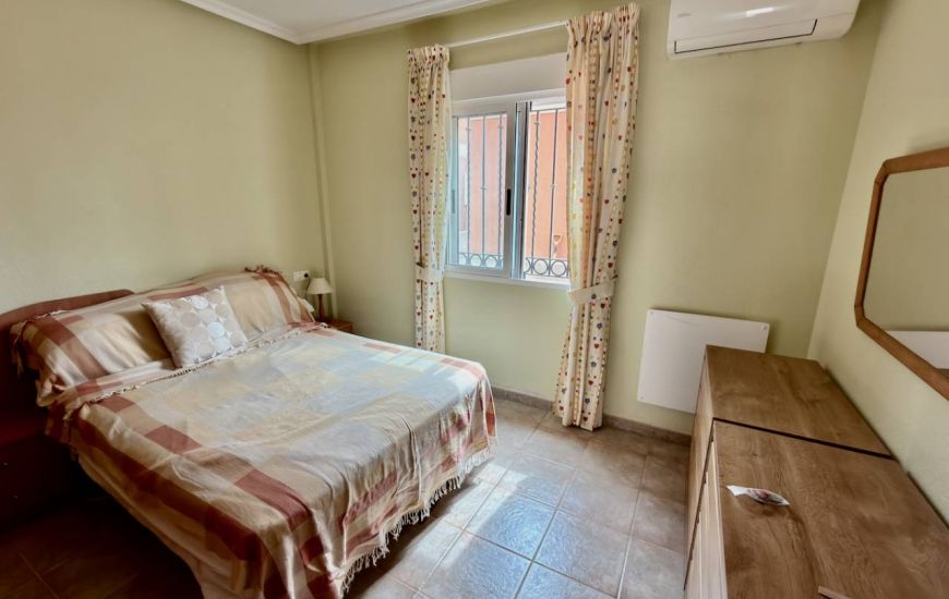 Sale - Villa - Guardamar del Segura