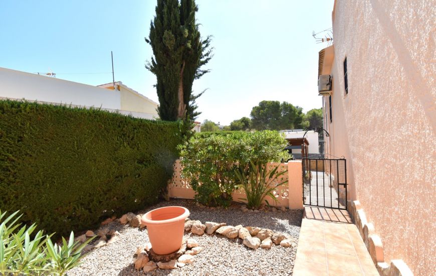 Sale - Villa - Orihuela Costa
