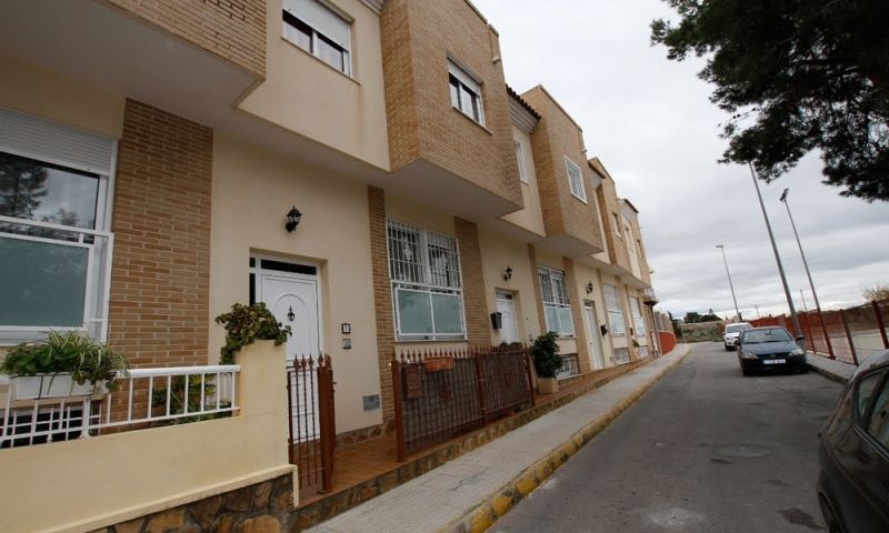 Venta - Duplex - Los Montesinos