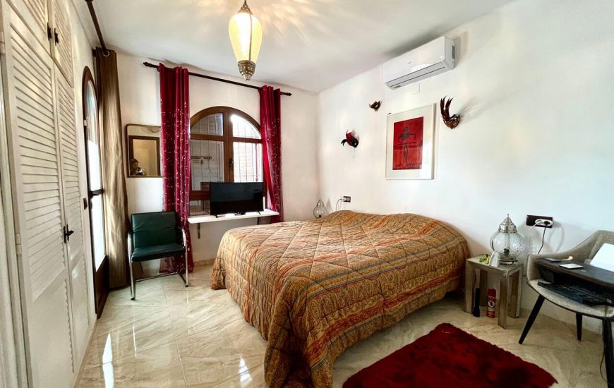 Sale - Villa - Villamartin