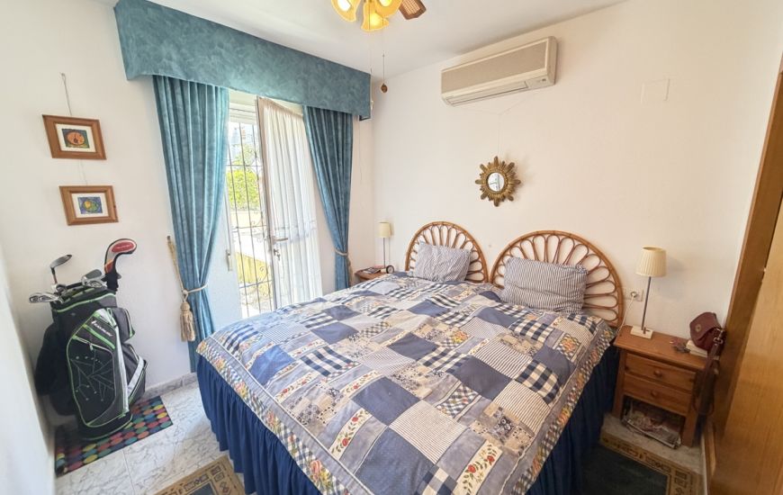 Sale - Apartments - Villamartin