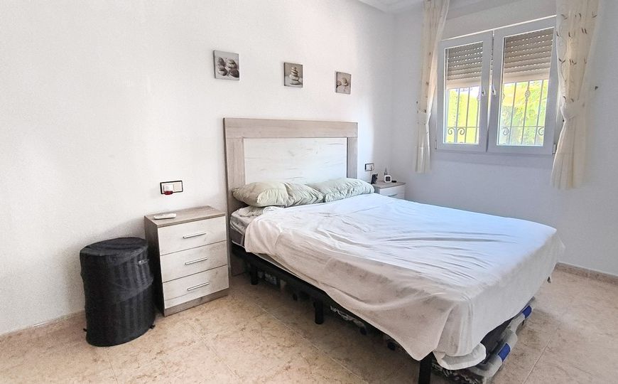 Sale - Bungalow - Los Montesinos