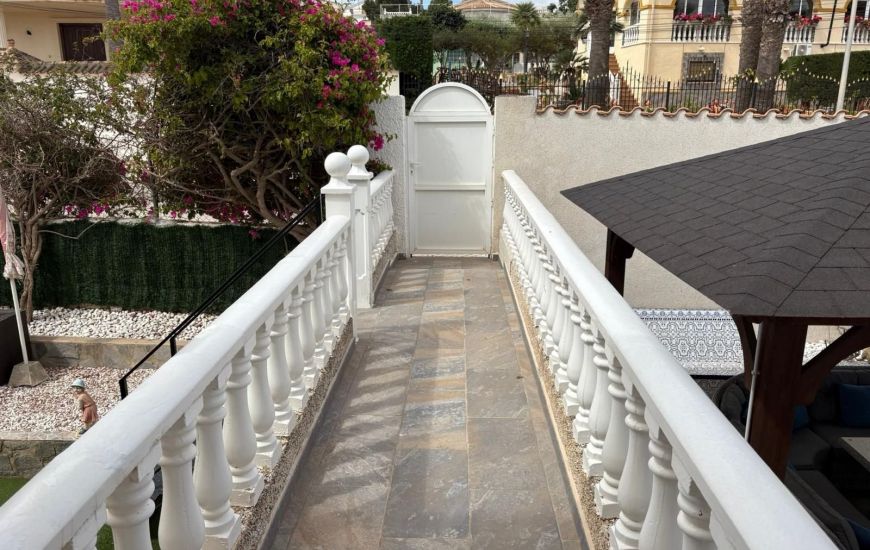 Sale - Villa - Algorfa - 