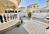 Sale - Villa - Ciudad Quesada