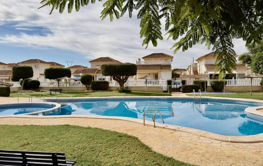 Sale - Villa - Algorfa - La Finca Golf