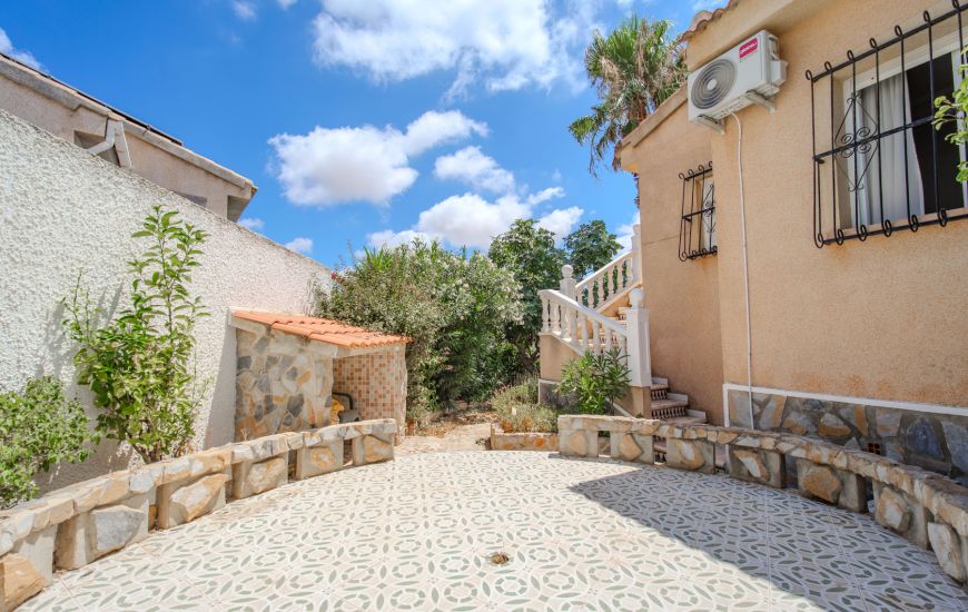 Sale - Villa - Ciudad Quesada