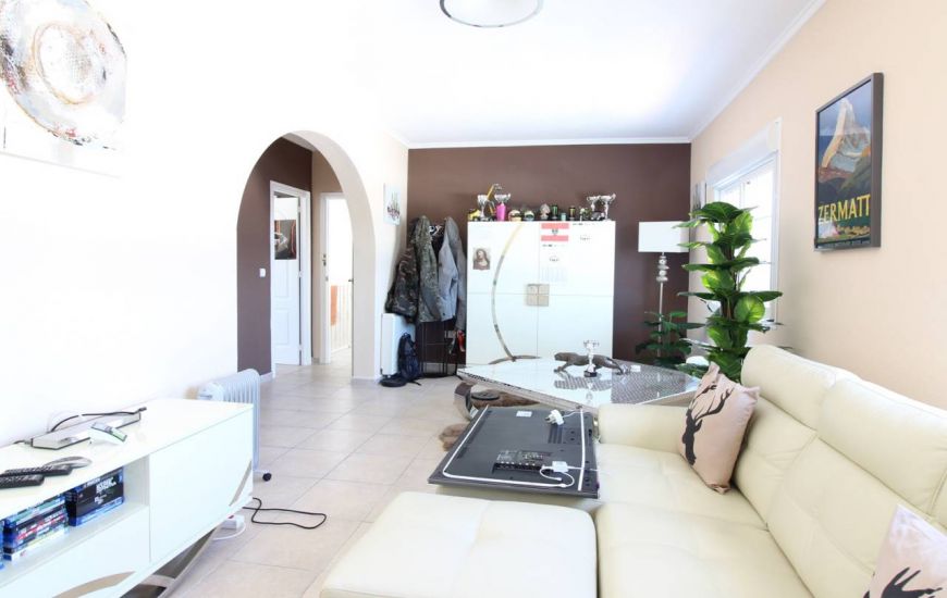 Sale - Villa - Daya Nueva