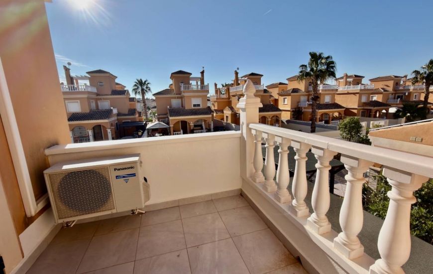 Sale - Villa - Algorfa - La Finca Golf