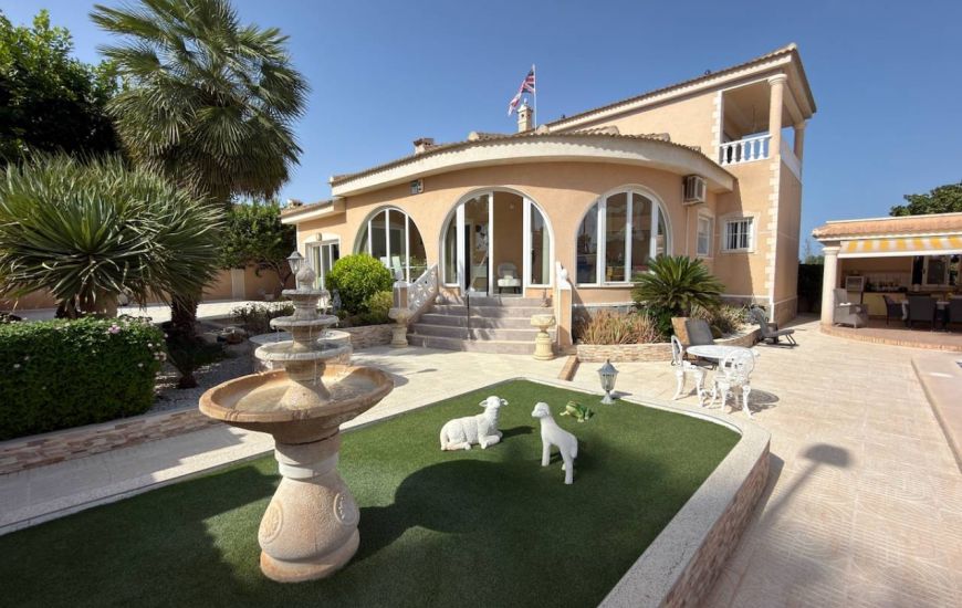 Sale - Villa - Ciudad Quesada