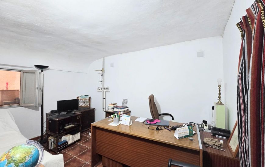 Venta - Adosado - Alguena