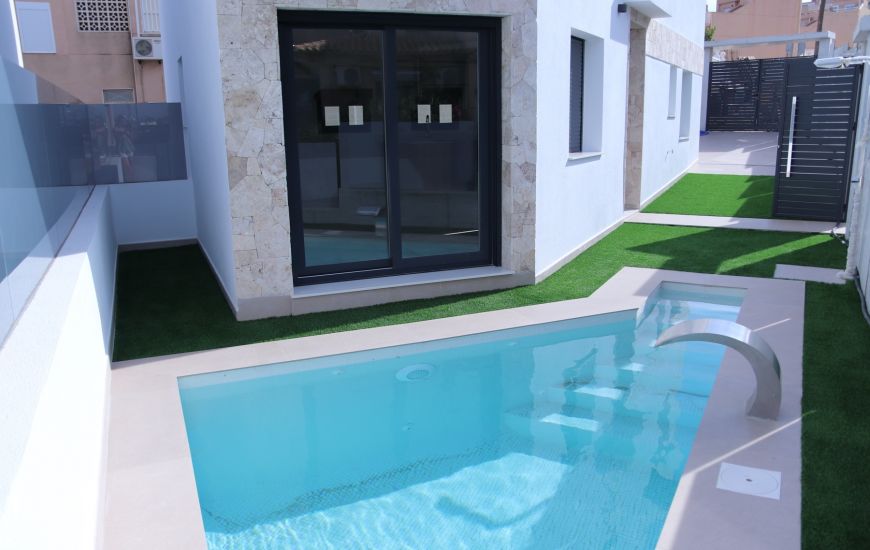New Build - Villa - La Mata