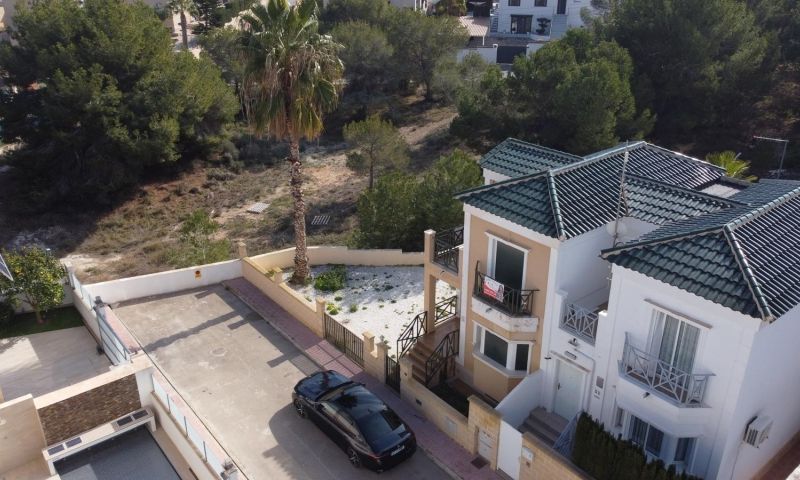 Venta - Villa - Orihuela