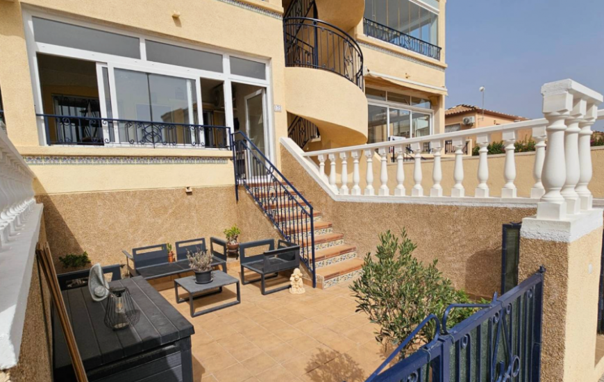 Sale - Apartments - Punta Prima