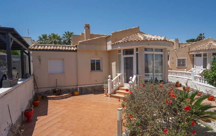 Sale - Villa - Ciudad Quesada