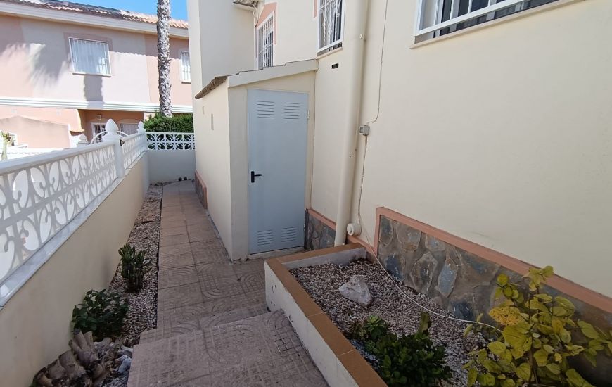 Sale - Half Vrijstaand Huis - Ciudad Quesada