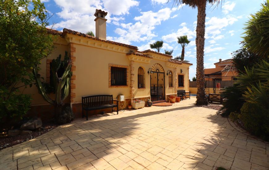 Sale - Villa - Formentera del Segura