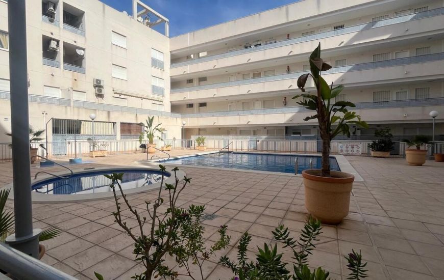 Sale - Apartments - Almoradí - Almoradi