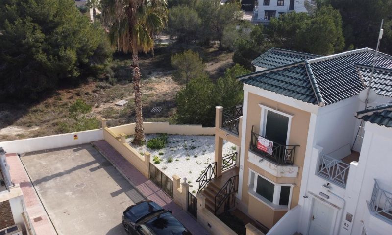 Venta - Villa - Orihuela