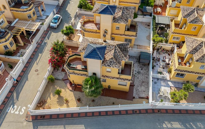 Sale - Villa - Algorfa