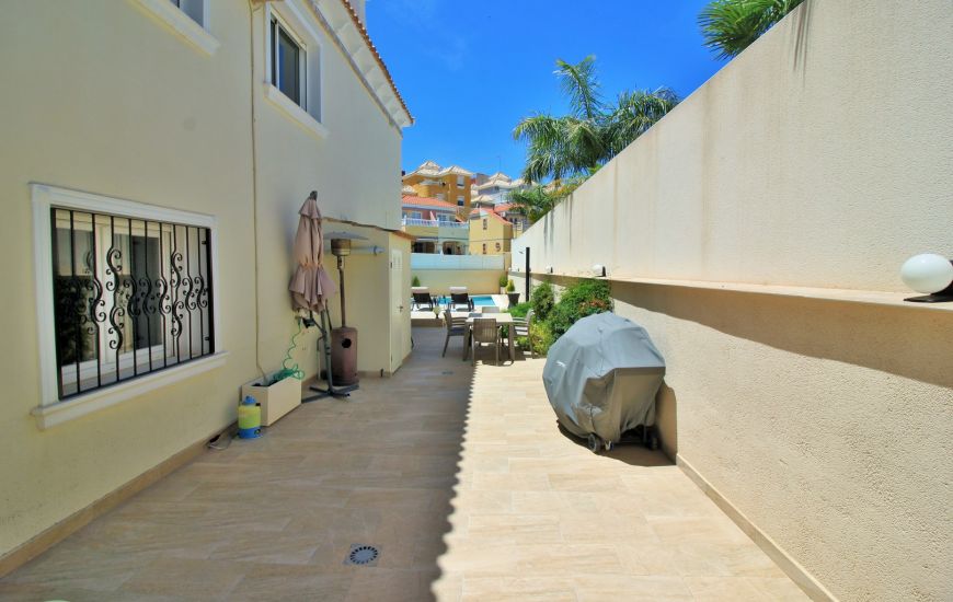 Venta - Villa - Villamartin