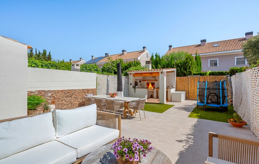 Sale - Townhouse - Alicante