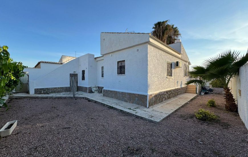 Sale - Villa - Torrevieja - 